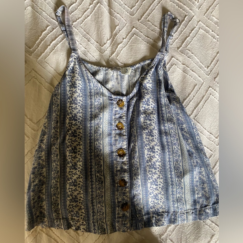 Hollister floral print tank